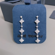 Apm Earrings